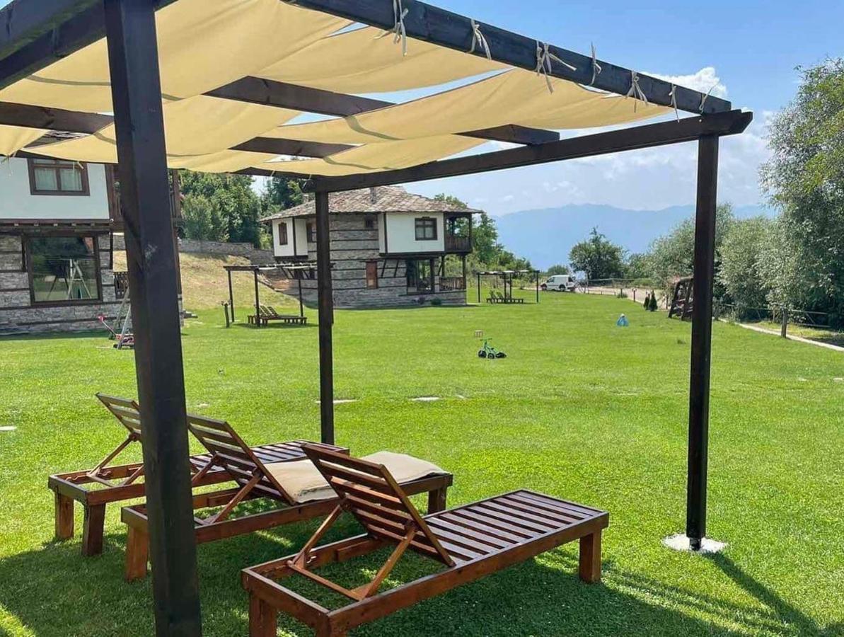 Leshten Guest Homes Екстер'єр фото